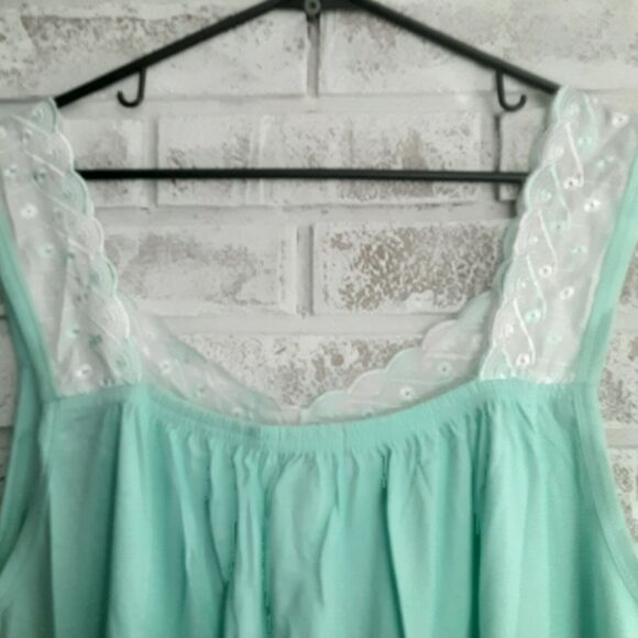 Vintage Anthony Richards Cool Mint Embroidered Nightgown 1X Comfort - Picture 5 of 8